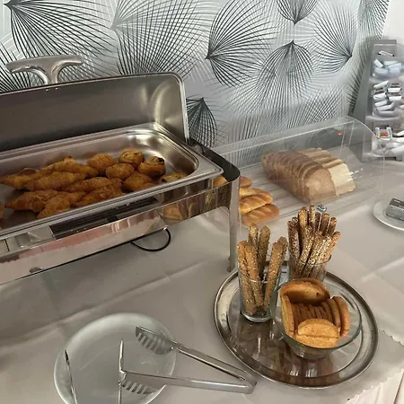 Alkida Luxury Hotell