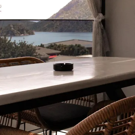 Alkida Luxury Toló