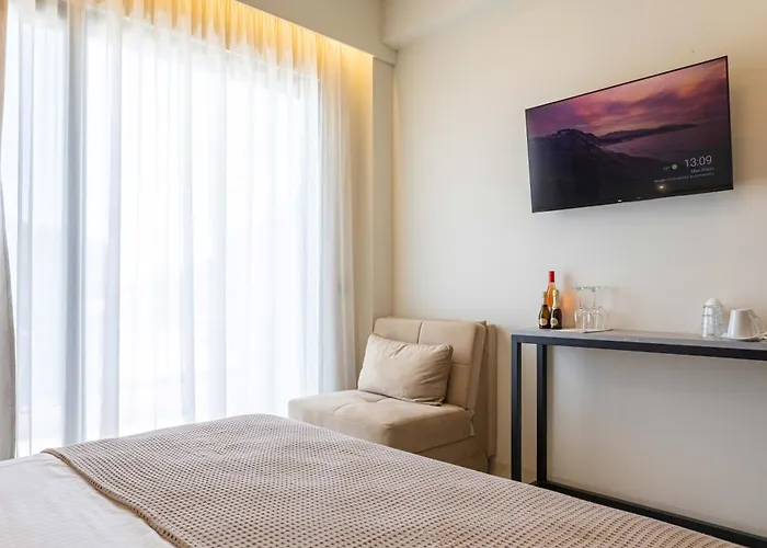 Alkida Luxury Szálloda Toló